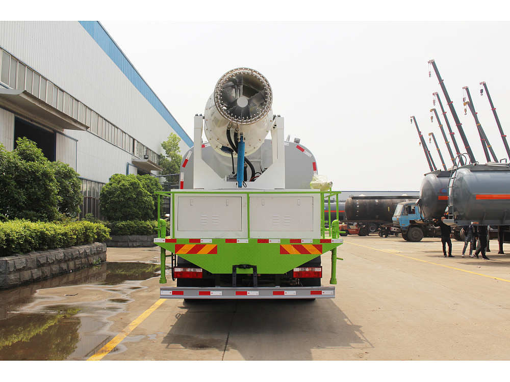 國(guó)六東風(fēng)多利卡D9 10方抑塵車(chē)