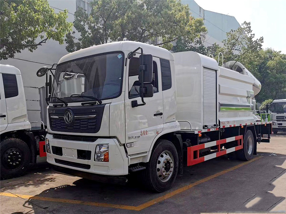 國(guó)六東風(fēng)天錦12方抑塵車50-100米