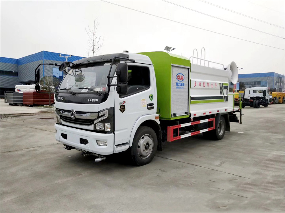 國(guó)六8方東風(fēng)D7抑塵車30-50米