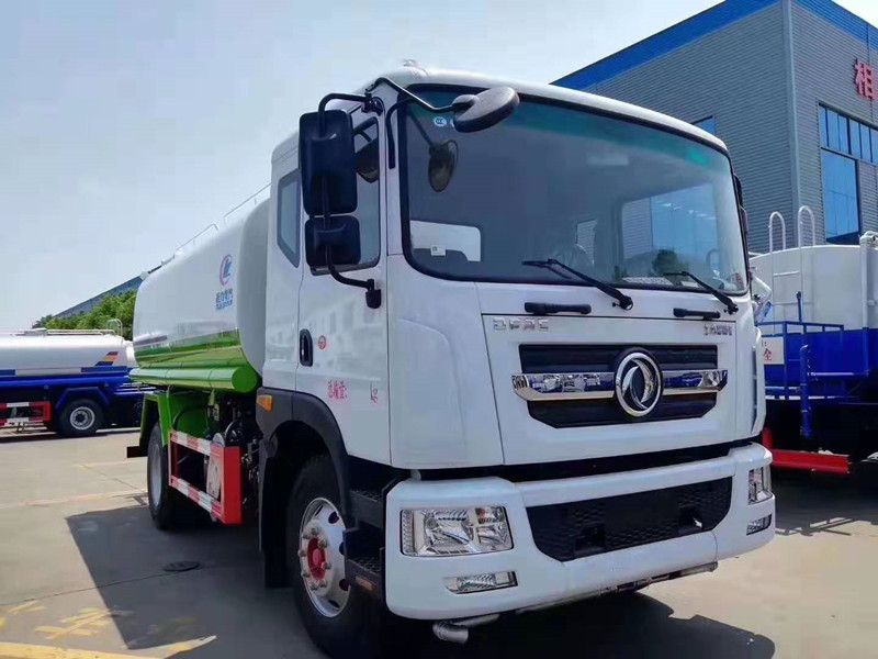 國六東風(fēng)大多利卡D9 14方灑水車