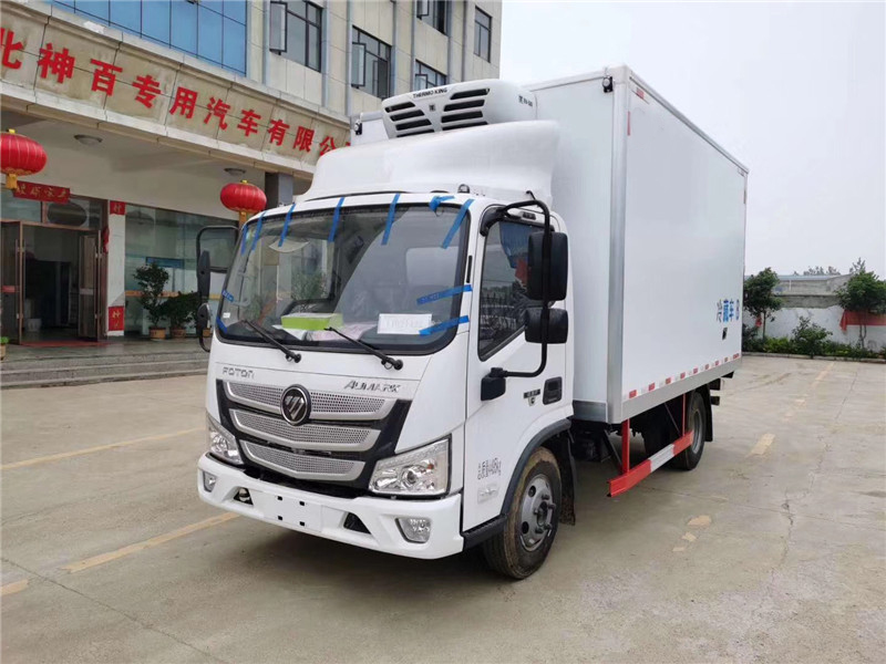 國六福田歐馬可4.2米肉鉤冷藏車