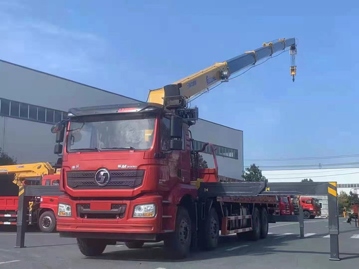 國六陜汽德龍M3000徐工20噸隨車吊_隨車吊廠家